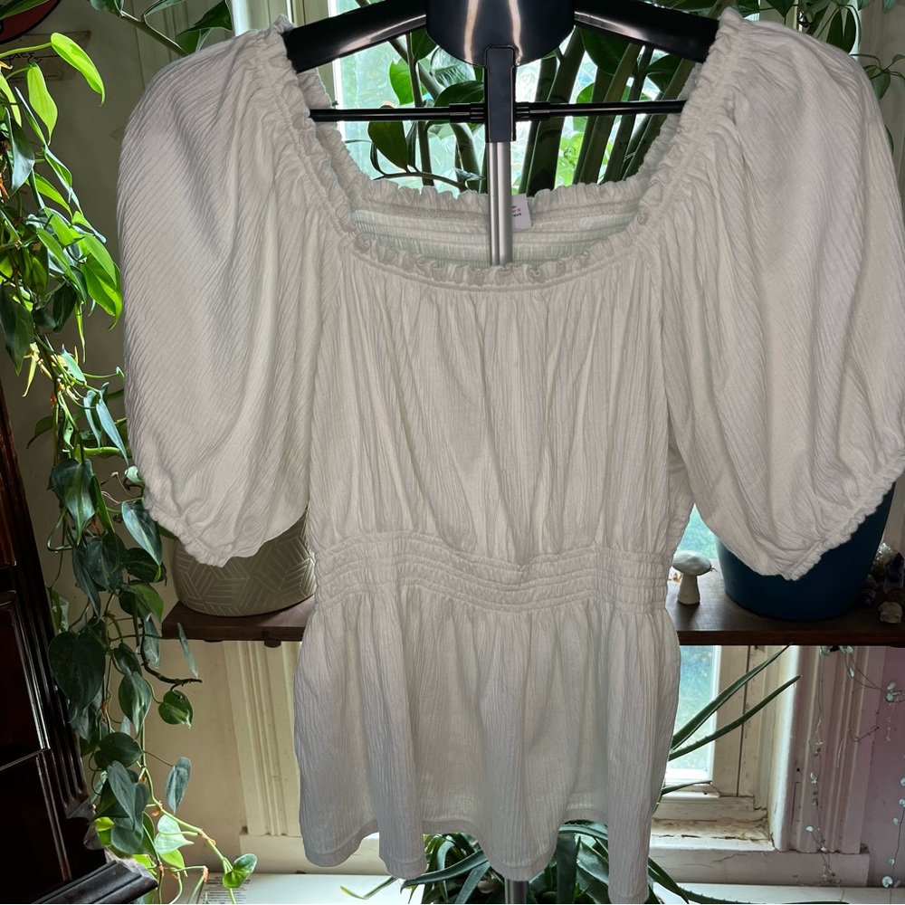 Old Navy White Puff Sleeve Blouse - Picture 1 of 3